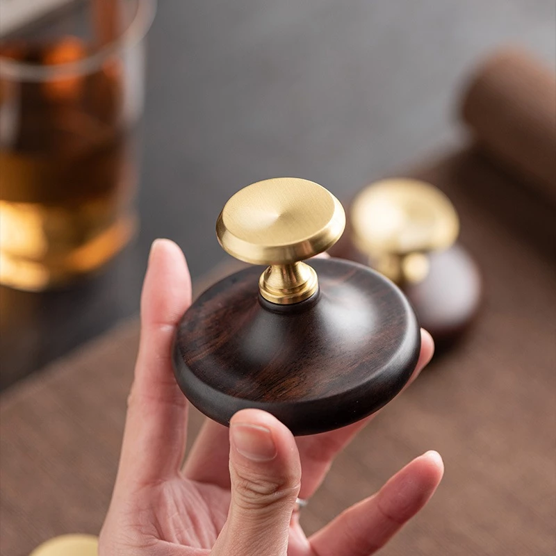 Đế Gác Nắp Ấm Tử Sa Gỗ Mun Miệng Đồng | Phụ Kiện Trà Đạo 3 vn 11134207 7ra0g maawo21458qr41