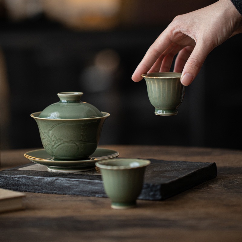 Bộ trà gốm sứ men xanh Long Tuyền | Gaiwan cao cấp 7 vn 11134207 820l4 mjff76v8qpl3b8